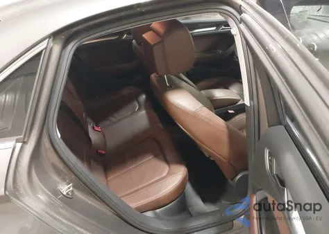 2015 Audi A3 1.8T Premium из США, поврежденный, VIN WAUCCGFF6F1045341